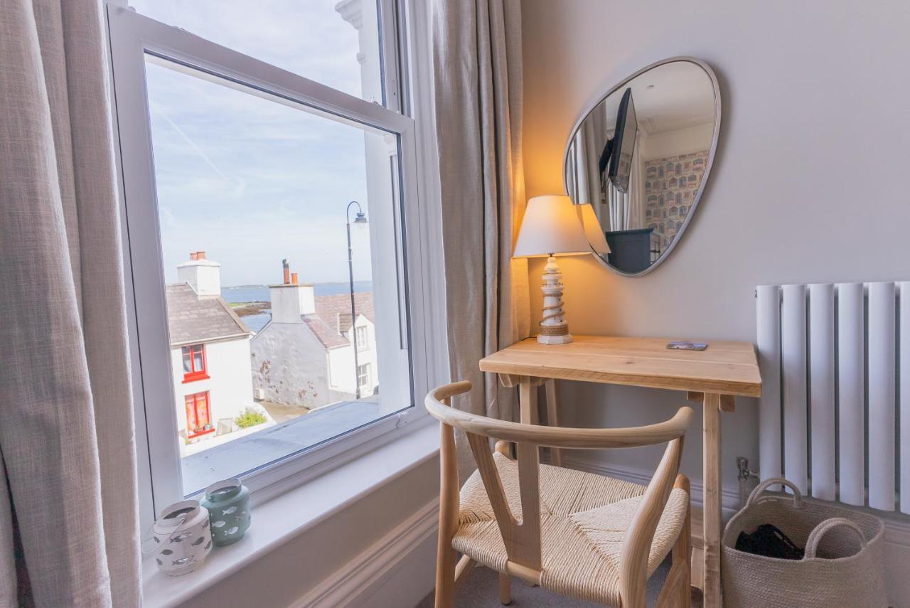 Carrick Rooms Port Saint Mary ภายนอก รูปภาพ